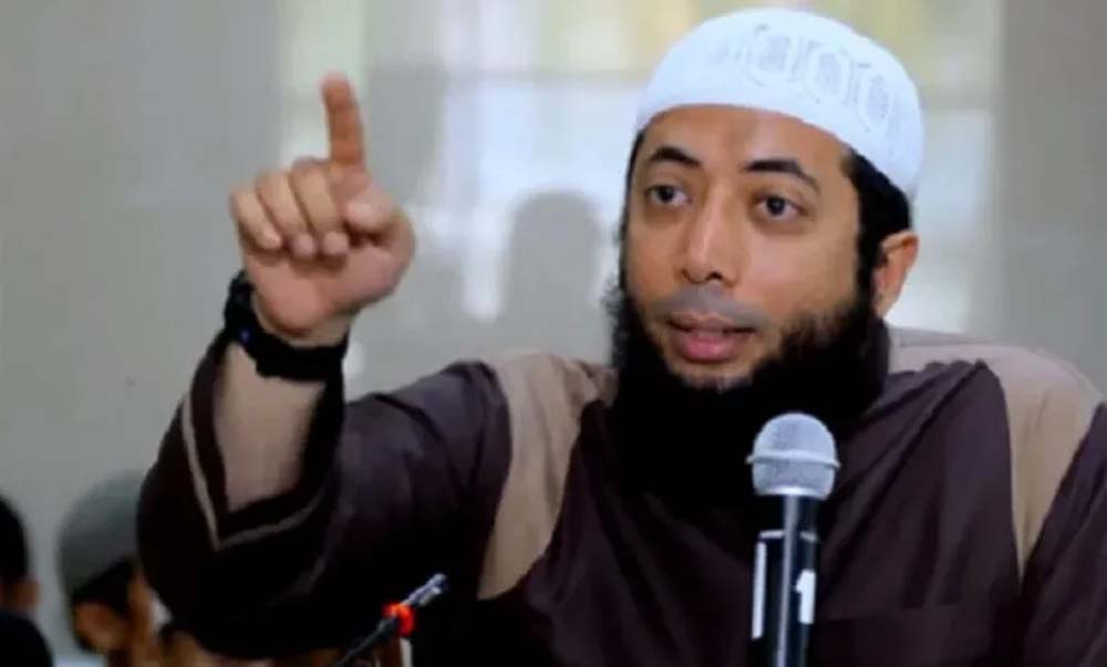 Ustadz Khalid Basalamah teryata memiliki darah Bugis Bone