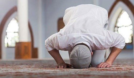 4 Syarat dan Cara Bertaubat seorang pendosa yang diterima Allah SWT 