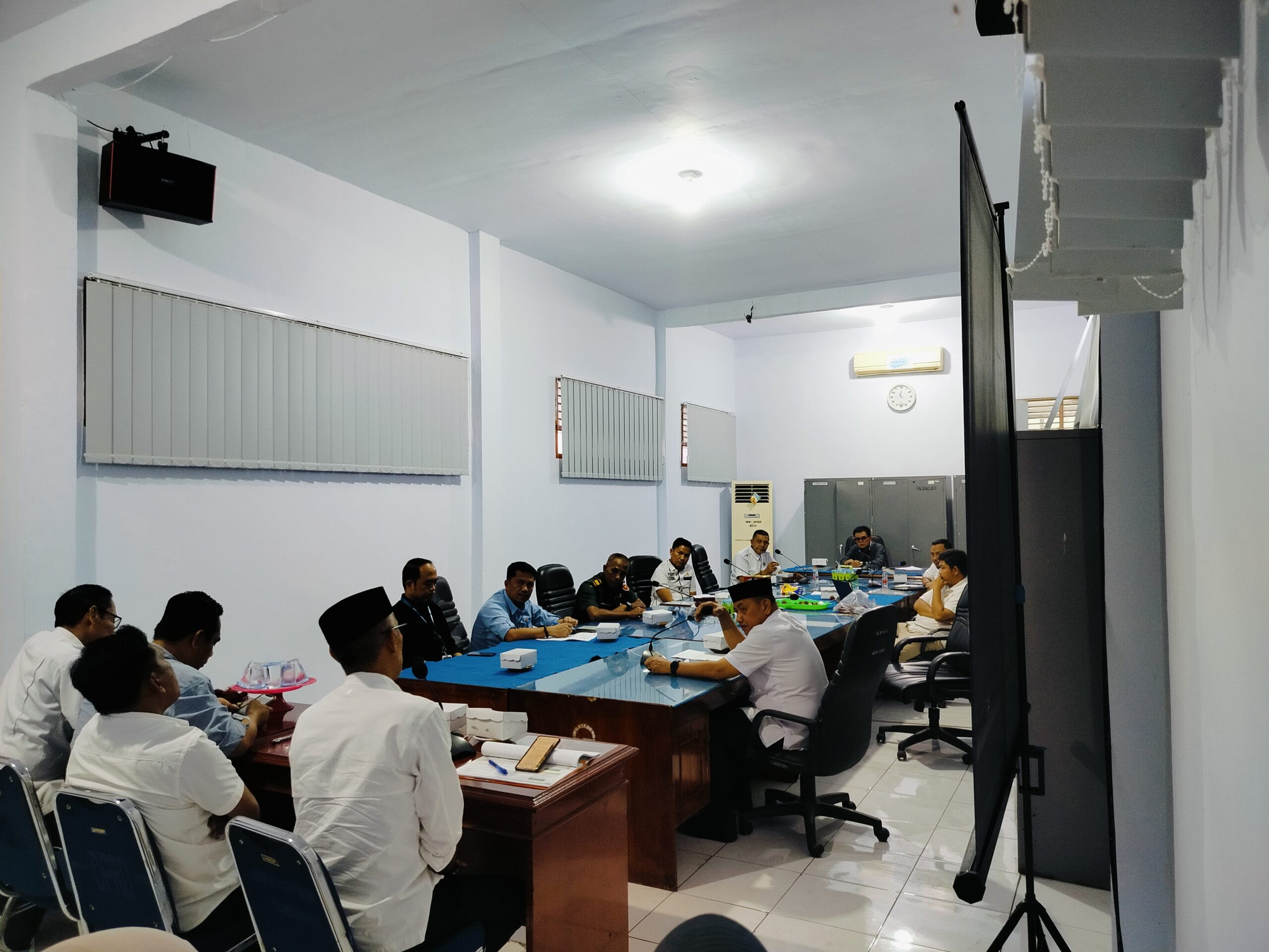 DPRD Bulukumba Bahas Harga Gabah dengan Bulog Lewat RDP