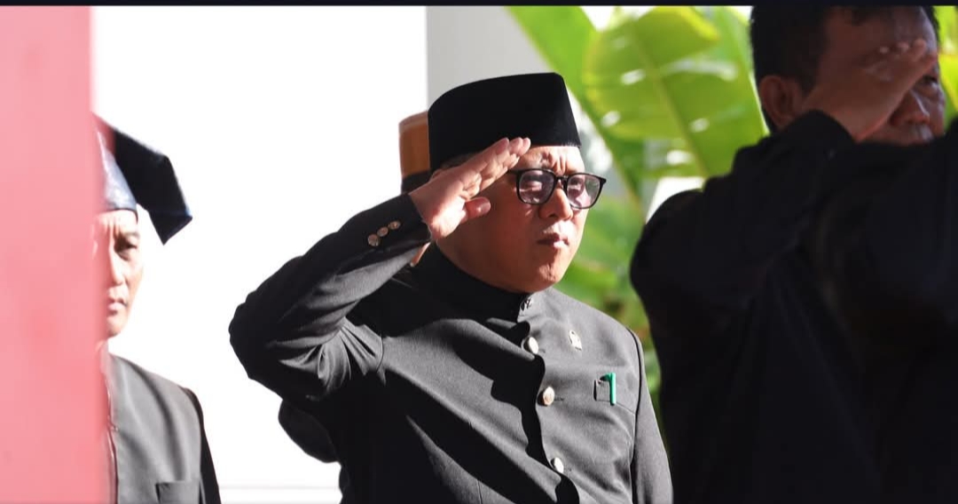 Wakil Ketua DPRD Bulukumba Hadiri Upacara Hardiknas