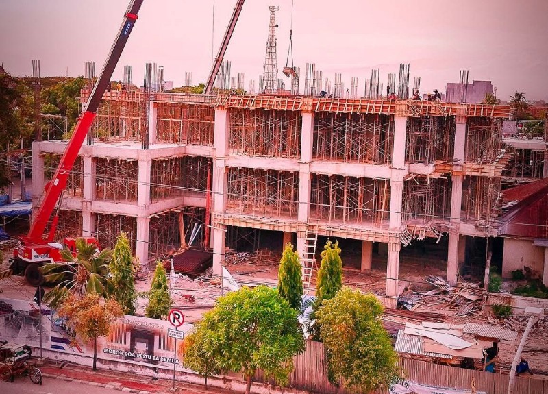 Maling di Ujung Bulu Kembali Beraksi , Material Proyek Gedung Ammatoa Dicuri