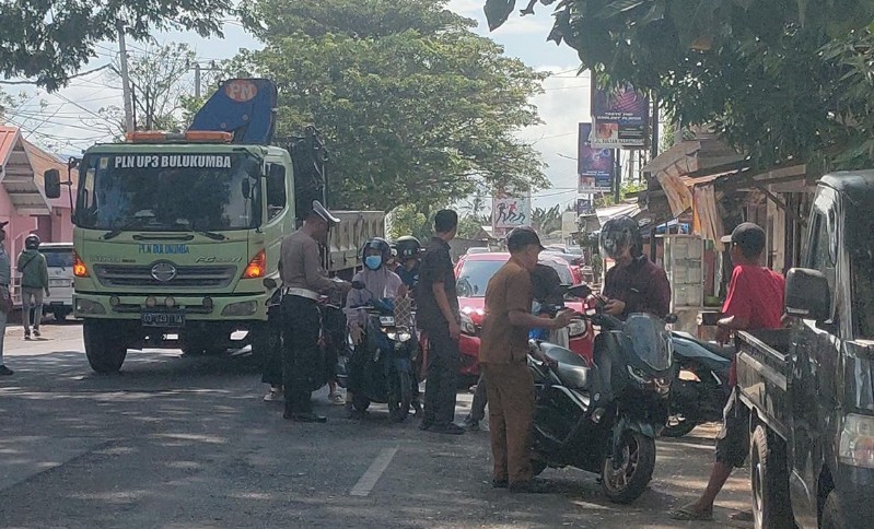 Samsat Gencarkan Operasi Kendaraan Menunggak Pajak