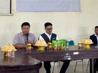Anggota DPR-RI Teguh Iswara Suardi Silaturahmi di Desa Bontonyeleng