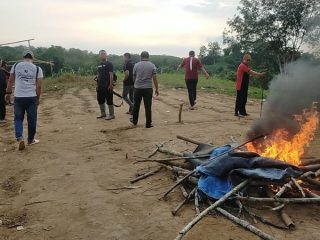 Gerebek Judi , Polisi Hanya Temukan Arena Sabung Ayam
