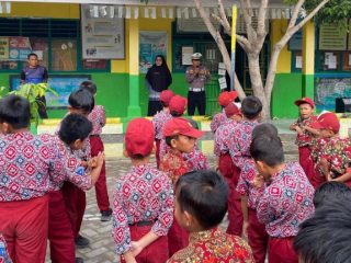 Satlantas Polres Bulukumba Edukasi Siswa SD