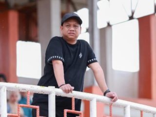 Om King Berbagi 5 Ton Beras Secara Gratis ke Warga Bulukumba