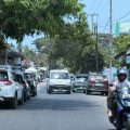 Warga Keluhkan Parkiran Berlapis Depan SMKN 1 Bulukumba